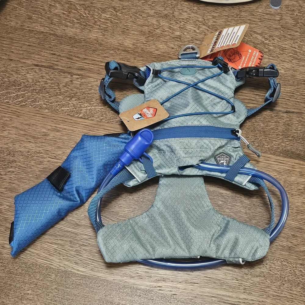 Acadia Trail Hydration Dog Adjustable Harness Blue Size Medium Collapsible Bowl